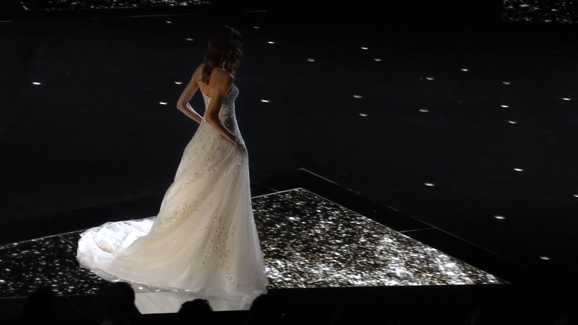 Tigrelab_Pronovias_Catwalk_2020_18